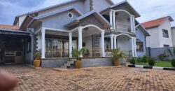 FANTASTIC HOUSE FOR SALE IN GACURIRO