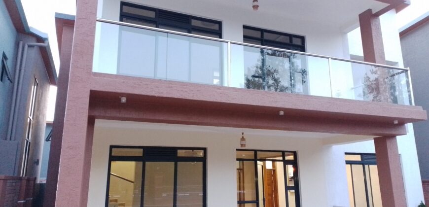 Villa house for sale in Kigali Kibagabaga