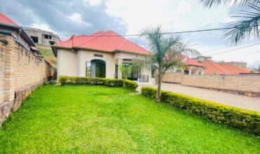 Kigali house with a Garden For Sale in Kibagabaga